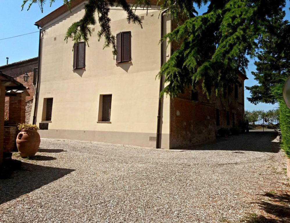 B&B Le Logge Di Sopra Asciano Eksteriør billede
